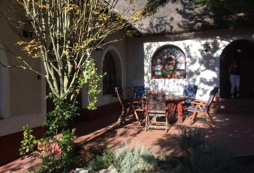 Апартаменты 2 Спальни, öregház 1839