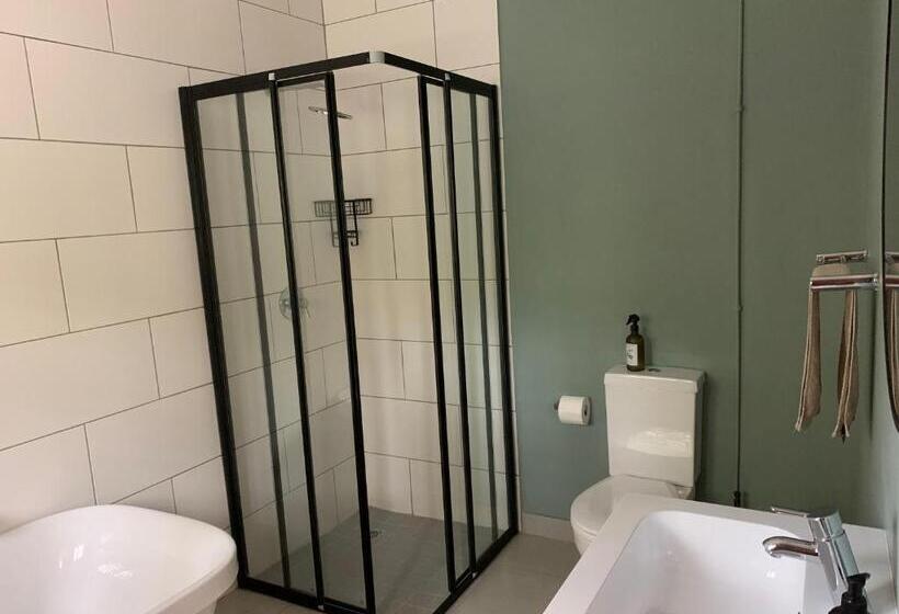 חדר דלוקס, Springside House