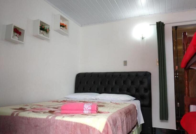 חדר משפחתי, Hospedaria Gaúcha