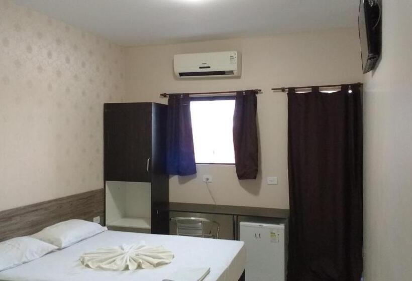 Трехместный Номер Стандарт с Балконом, Pousada Araguaia