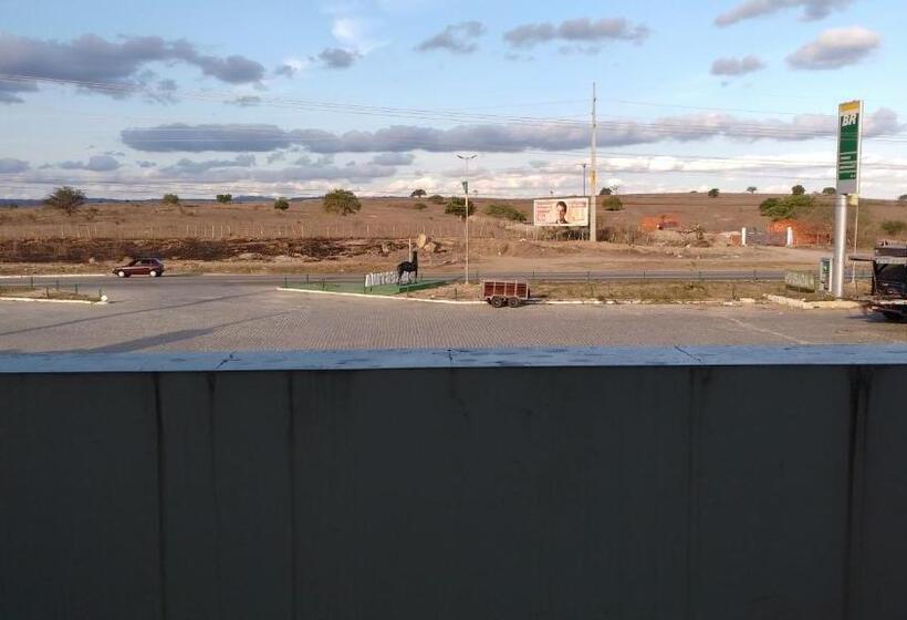 Трехместный Номер Стандарт с Балконом, Pousada Araguaia