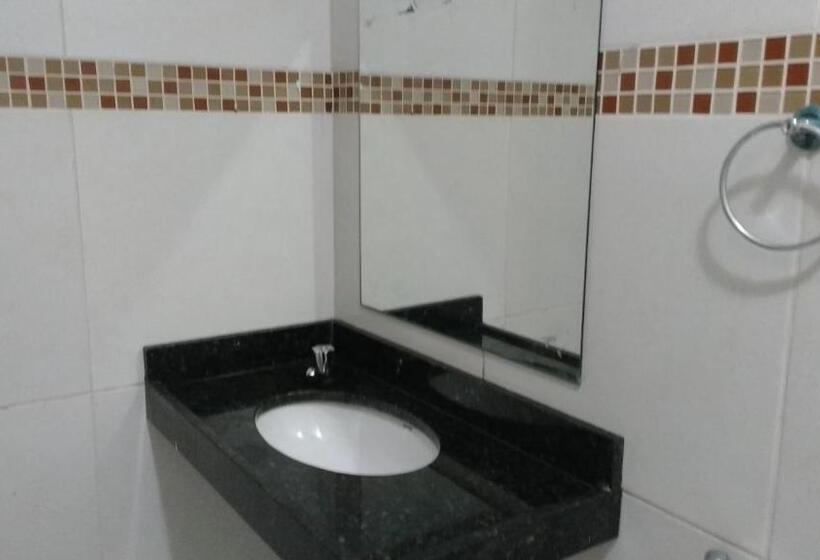 Номер Стандарт Трехместный, Pousada Araguaia