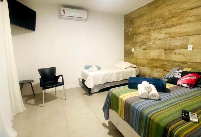 کلبه ییلاقی, Pousada Vila De Monaco