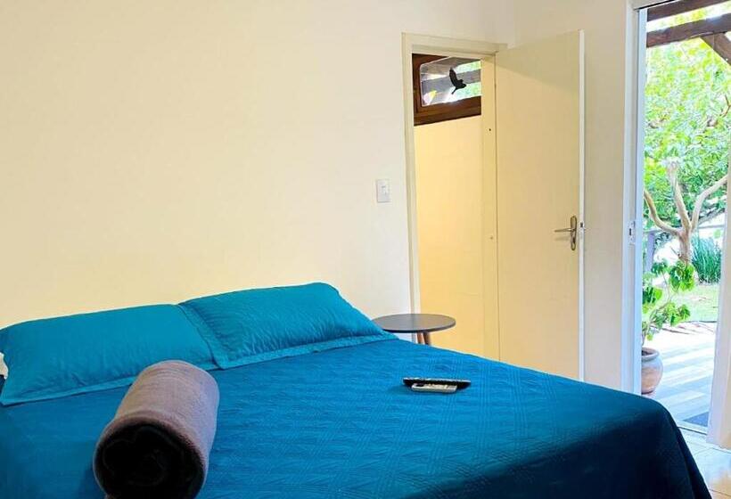 سوییت با چشم‌انداز باغ, Pousada Vila De Monaco