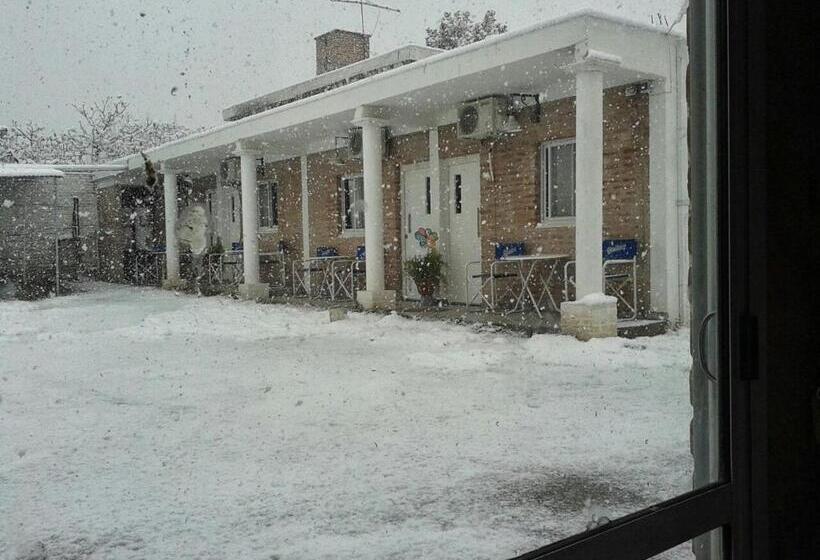 스탠다드 트리플 룸, Complejo Navi