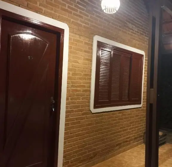 Mökki 1 Makuuhuone, Pousada Vilarejo De Minas