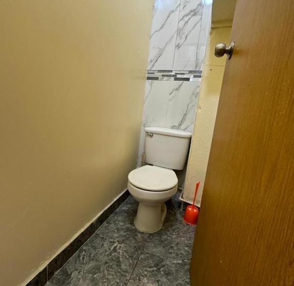 Номер Стандарт Совместная Ванная, Rooms Zocalo