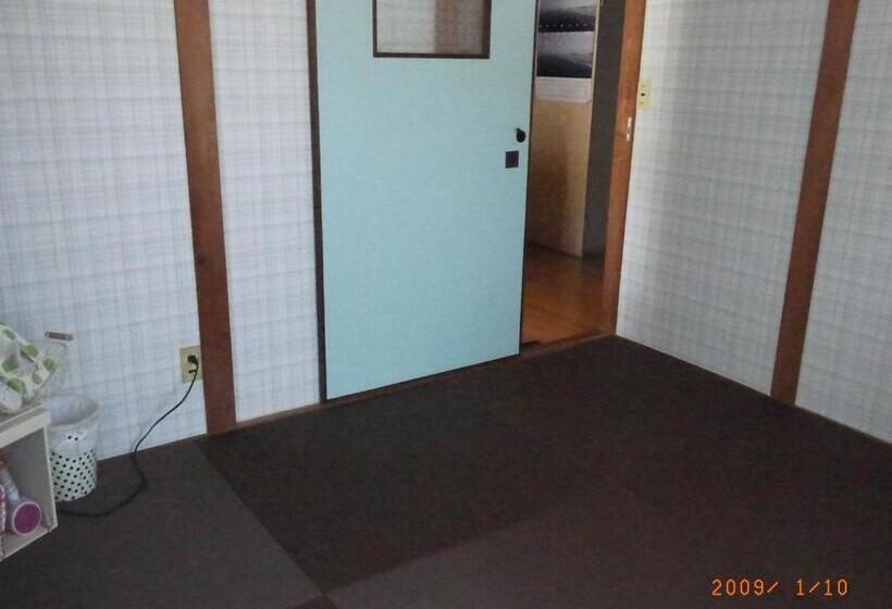 Номер Стандарт Совместная Ванная, Guesthouse Shell