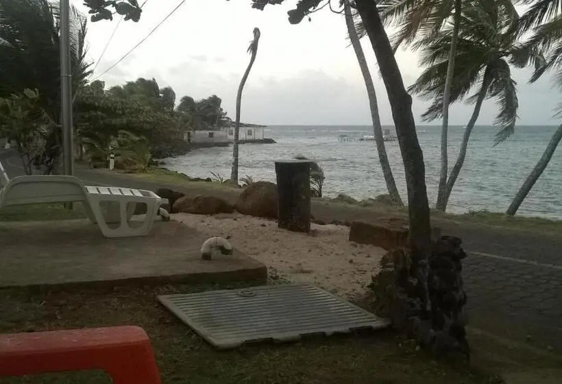 バス共有のスタンダードルーム, Corn Island Hostal Alal Suite