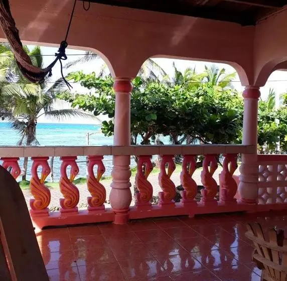 バス共有のスタンダードルーム, Corn Island Hostal Alal Suite