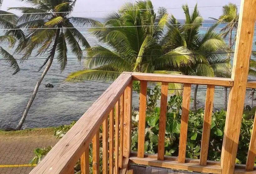 バス共有のスタンダードルーム, Corn Island Hostal Alal Suite