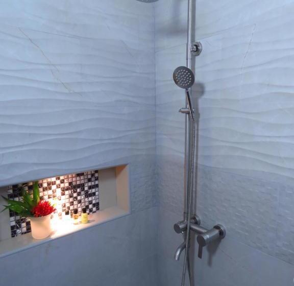 اتاق استاندارد, The Sunrise Huraa