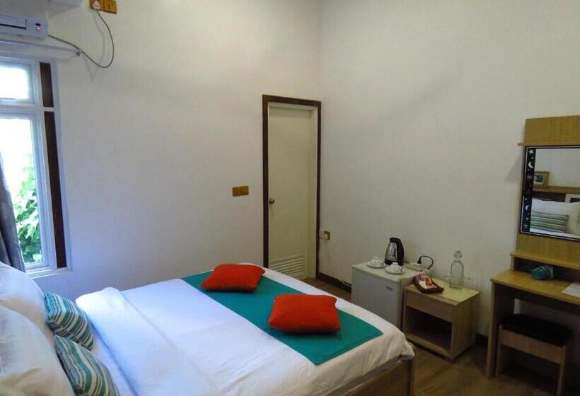 اتاق استاندارد, The Sunrise Huraa