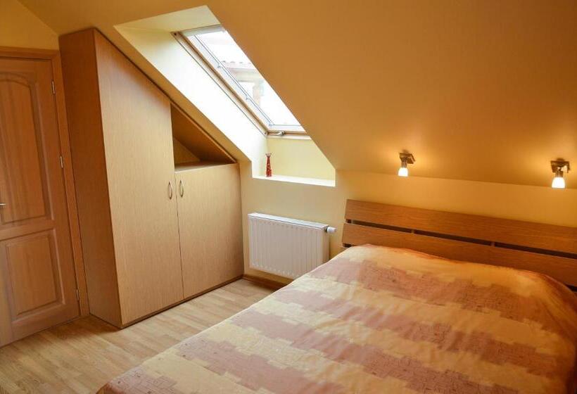 اتاق استاندارد با بالکن, Vila Liepa