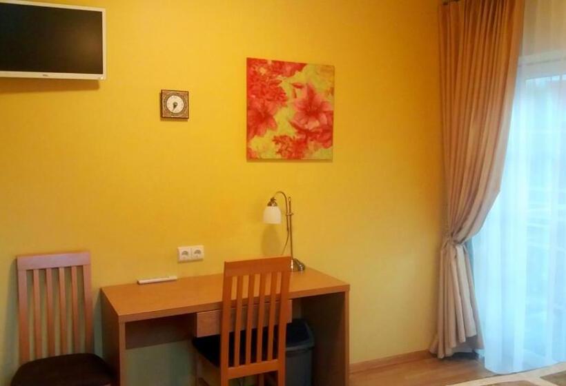 اتاق استاندارد با بالکن, Vila Liepa