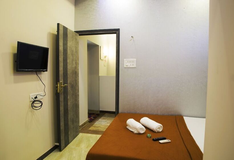 标准三人间共用浴室, Welcome Guest House