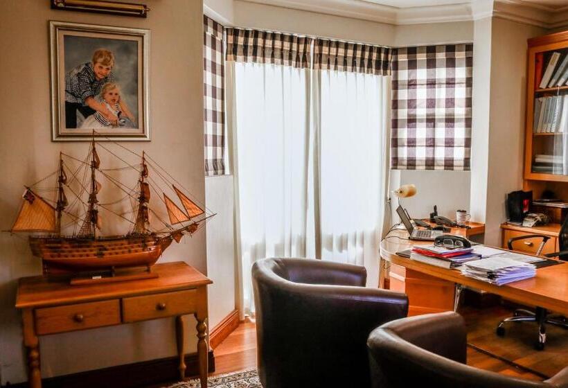 منزل 3 غرف نوم, Erinvale Garden Cottage