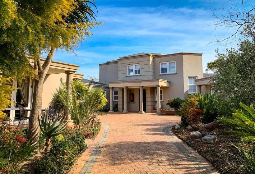 منزل 3 غرف نوم, Erinvale Garden Cottage