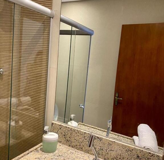 Deluxe Driepersoonskamer, Pousada Estrela Guia