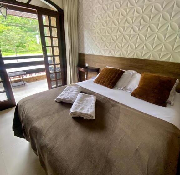 Deluxe Kamer, Pousada Estrela Guia