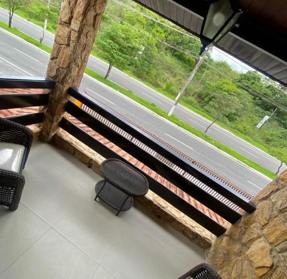 Deluxe Kamer, Pousada Estrela Guia