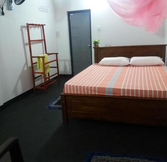 اتاق اکونومی, Singhe Resort