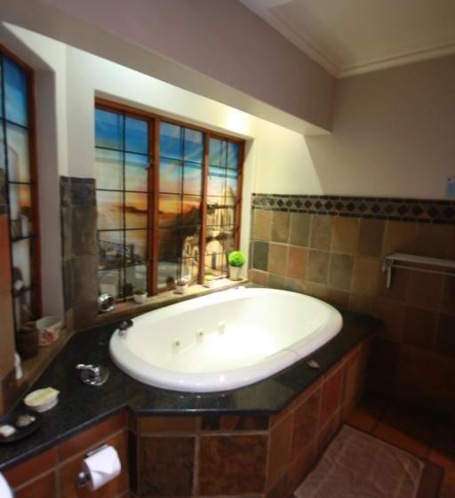 סוויטה אקזקיוטיב, The Orion