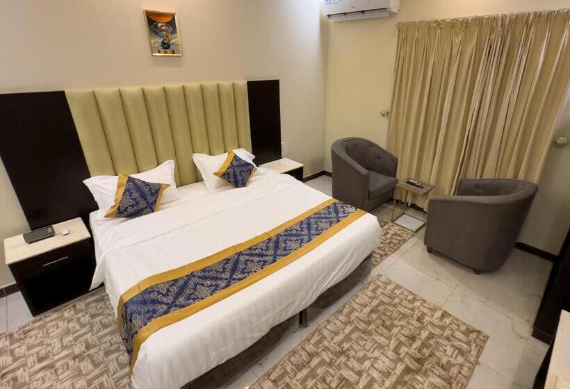 标准工作室, Tamyoz Apart