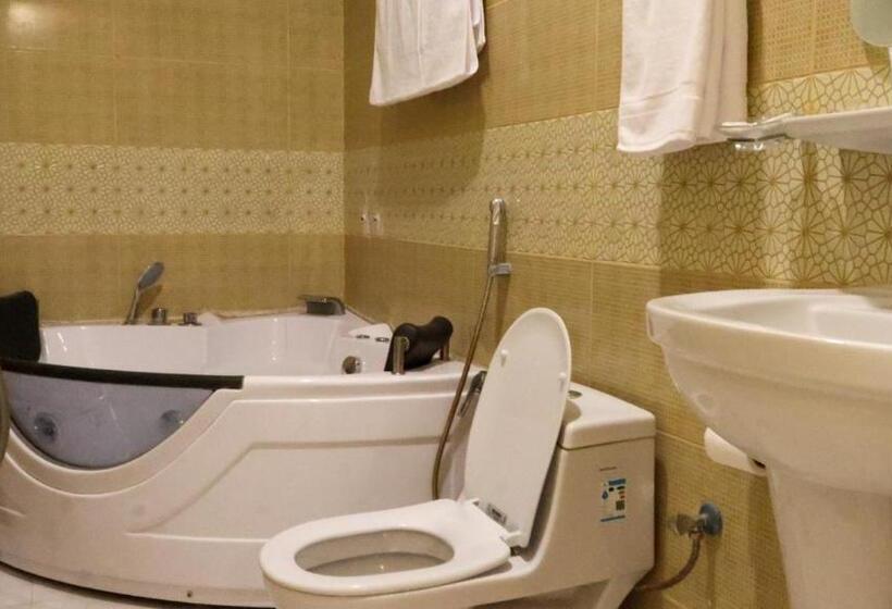 带1个卧室的豪华公寓, Tamyoz Apart