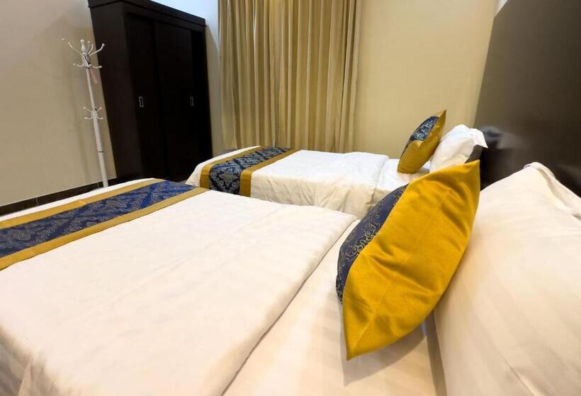 标准三人间, Tamyoz Apart