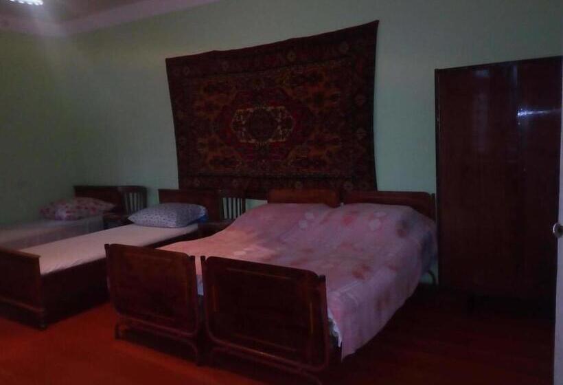 اتاق استاندارد سه نفره, B&b Edem