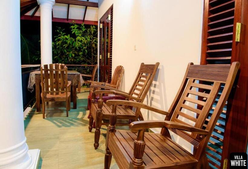 Семейный Номер Deluxe, Villa White