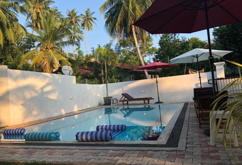 Номер Deluxe с Балконом, Villa White