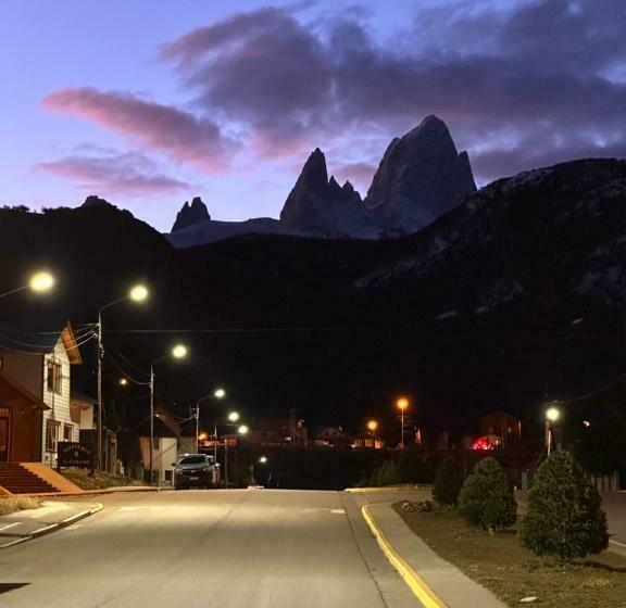 اتاق استاندارد, Hospedaje Room