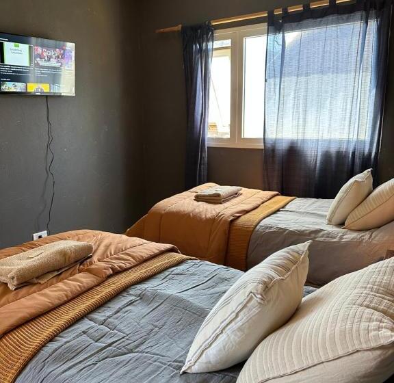 اتاق استاندارد, Hospedaje Room