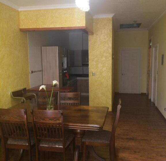 2 Schlafzimmer Apartment, Apart Hotel Uman