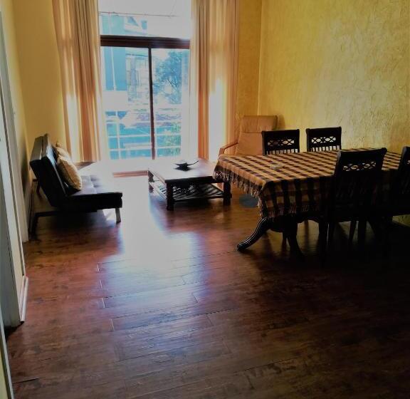 2 Schlafzimmer Apartment, Apart Hotel Uman