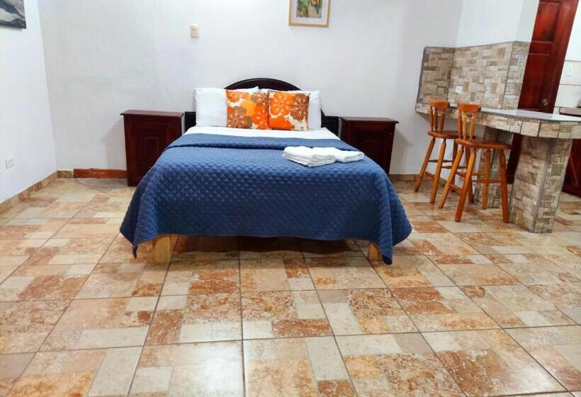 شقة غرفة واحدة, Loma Tranquila