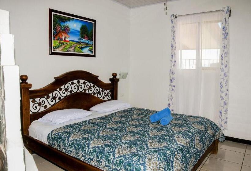 غرفة قياسية سرير كينج, Loma Tranquila