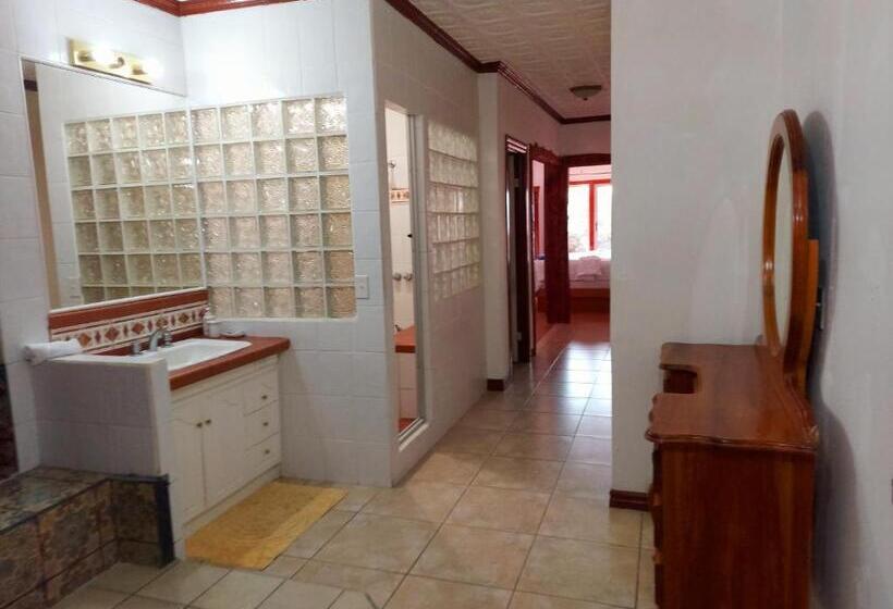 غرفة ديلوكس سرير كينج, Loma Tranquila