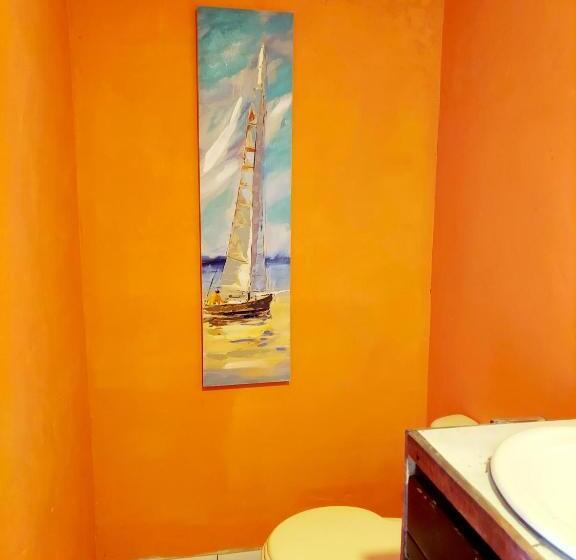 غرفة قياسية مطلّة علي حمام السباحة, Loma Tranquila