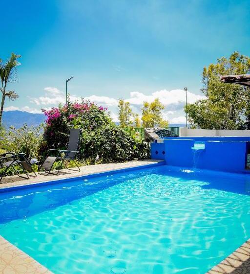 غرفة قياسية, Loma Tranquila