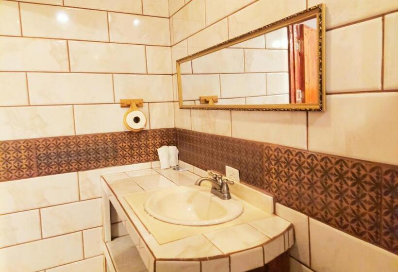 شقة غرفة واحدة, Loma Tranquila