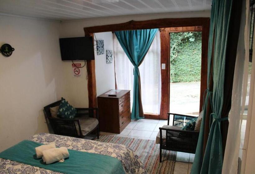 غرفة إقتصادية, Loma Tranquila