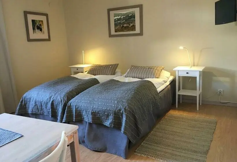 ファミリールーム, Knappgården