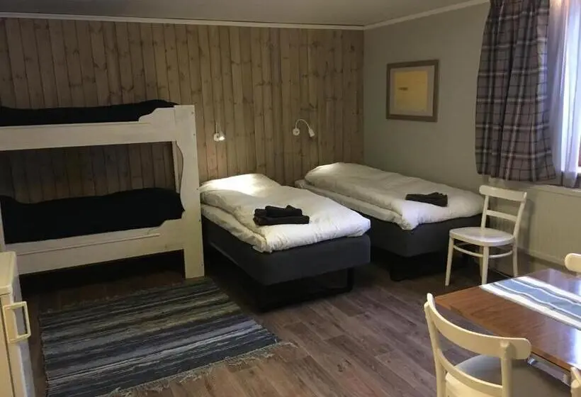 スタンダード４人部屋, Knappgården