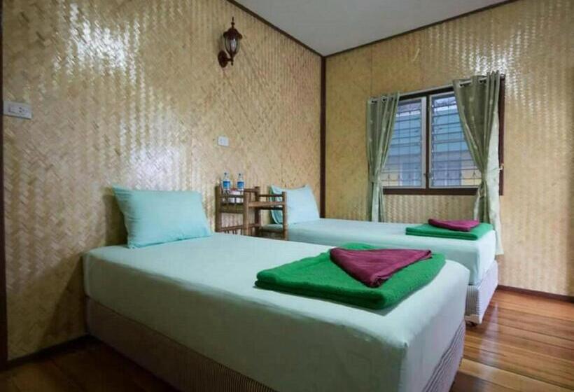 스탠다드 룸 강 전망, Vn Guesthouse