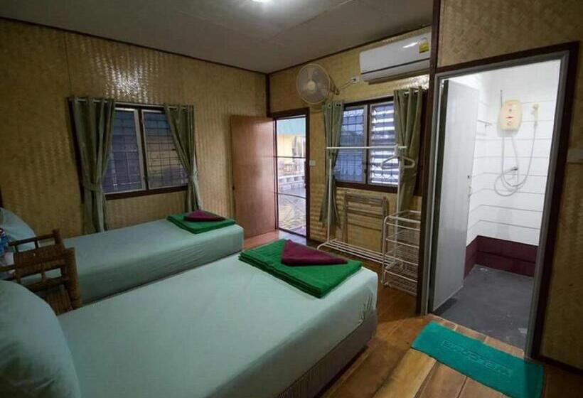 스탠다드 룸 강 전망, Vn Guesthouse