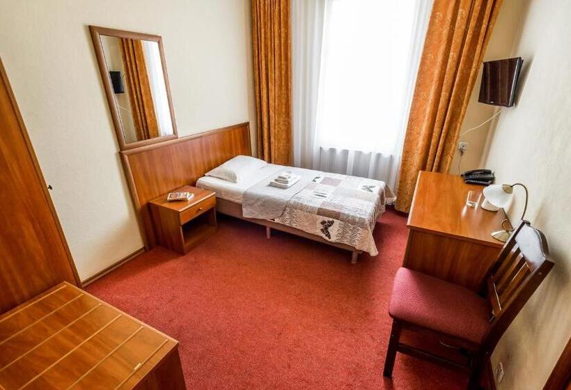 스탠다드 싱글 룸, Zatyshok