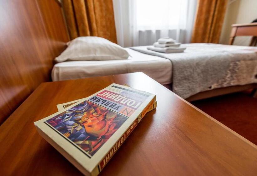 스탠다드 싱글 룸, Zatyshok